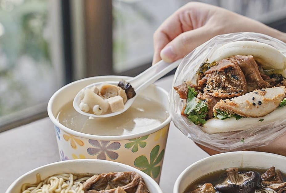 [新竹市區美食] 非常好吃素刈包｜傳承三代的獨門中藥配方與刈包、滋養湯、藥膳湯麵完美結合 溫和不上火、四季皆宜