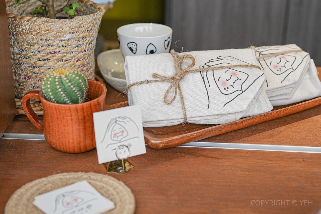 [新竹早餐・下午茶] 一口丹日式飯糰進駐大魯閣湳雅廣場 每日早上 7 點就能吃到手作飯糰的幸福