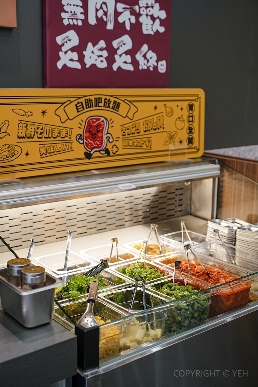 [新竹・竹北燒肉] 炙在燒肉｜在地自創燒肉品牌登場！主菜自由配 × 自助吧放題 一個人也能自在開烤