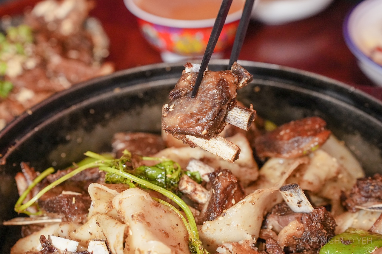 [新竹美食] TWINS 廚房｜不用遠行 就能在新竹品嚐正宗西藏青海羊排炕鍋