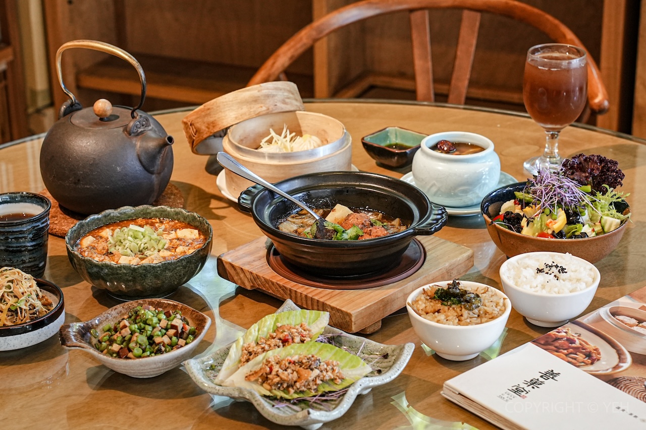 新竹竹北一日遊｜新瓦屋客家文化保存區 × 米其林蔬食 × 人氣烘焙 × 光藝節漫步路線