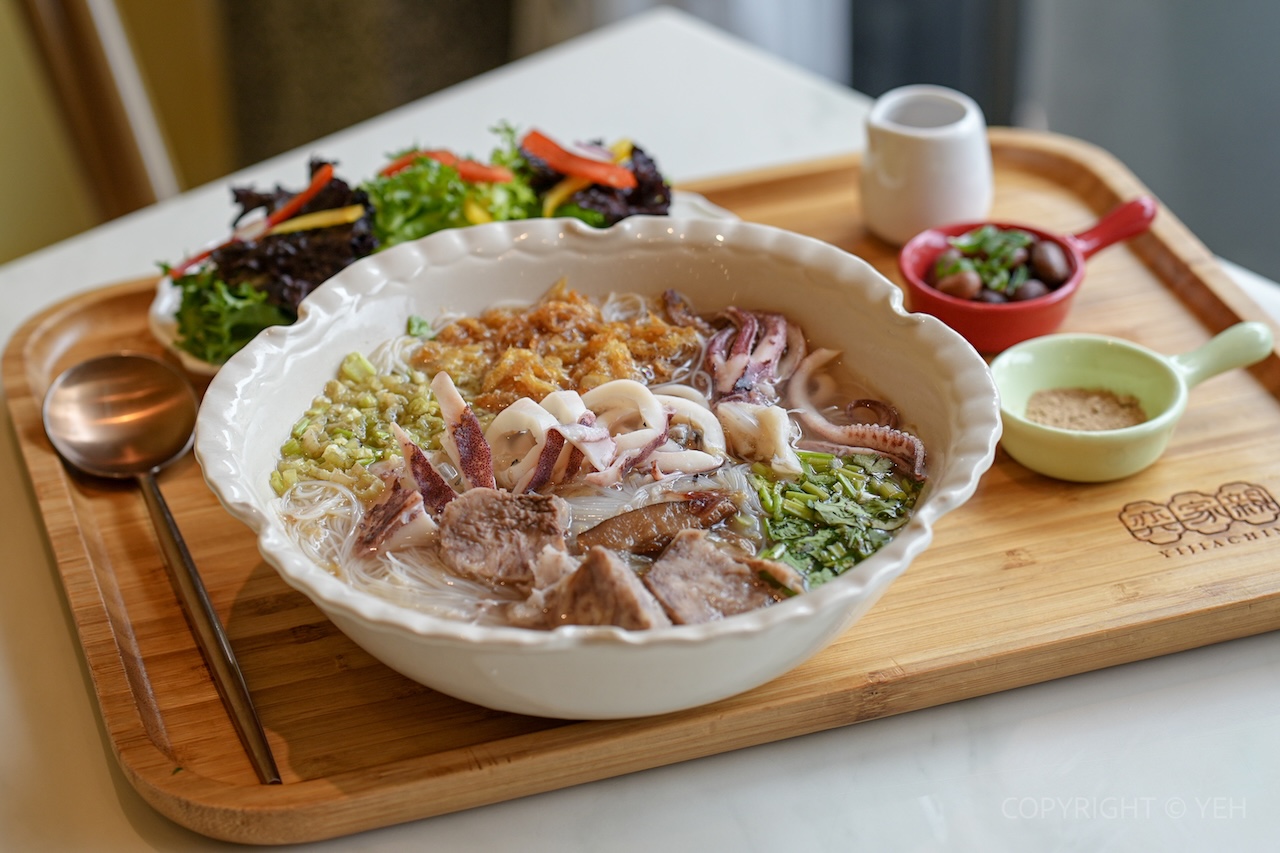 [新竹・竹北美食] 奕家親YiJiaChin｜竹北後站優雅的異國風餐廳 簡餐／下午茶／宴會空間