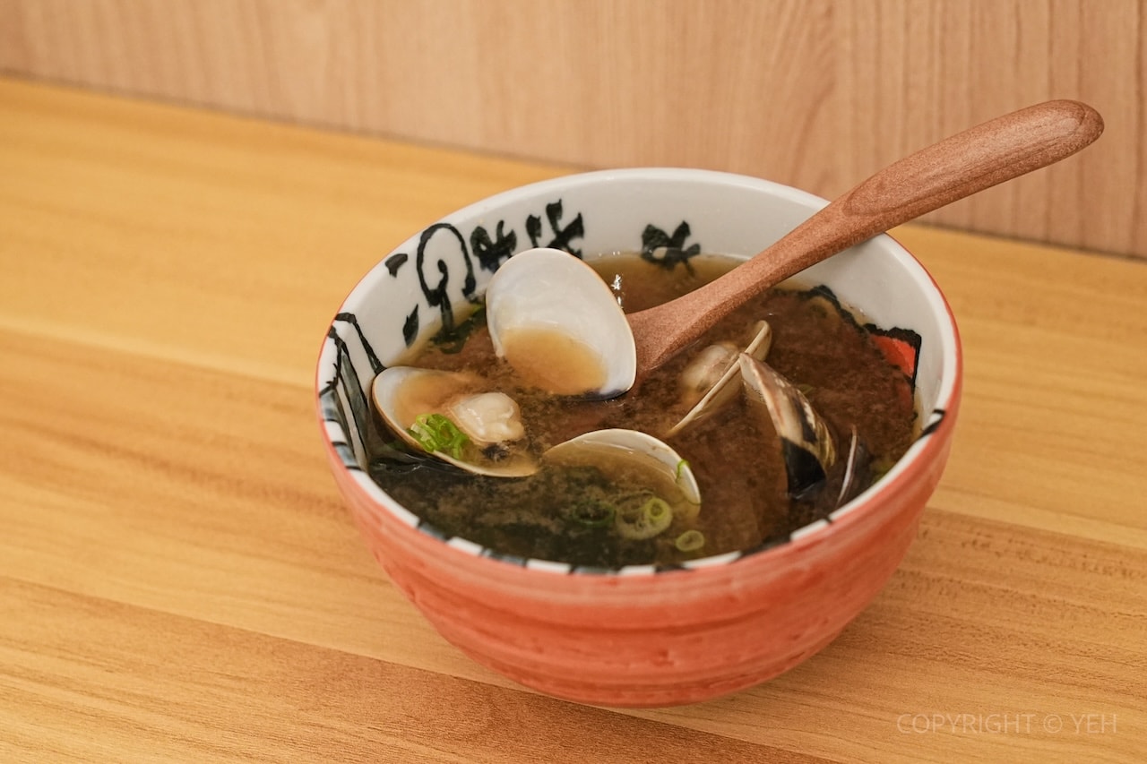 [新竹日式餐廳] 壽で司小料理sodesushi｜低調藏身在空軍基地旁的溫馨握壽司、刺身、日式小料理