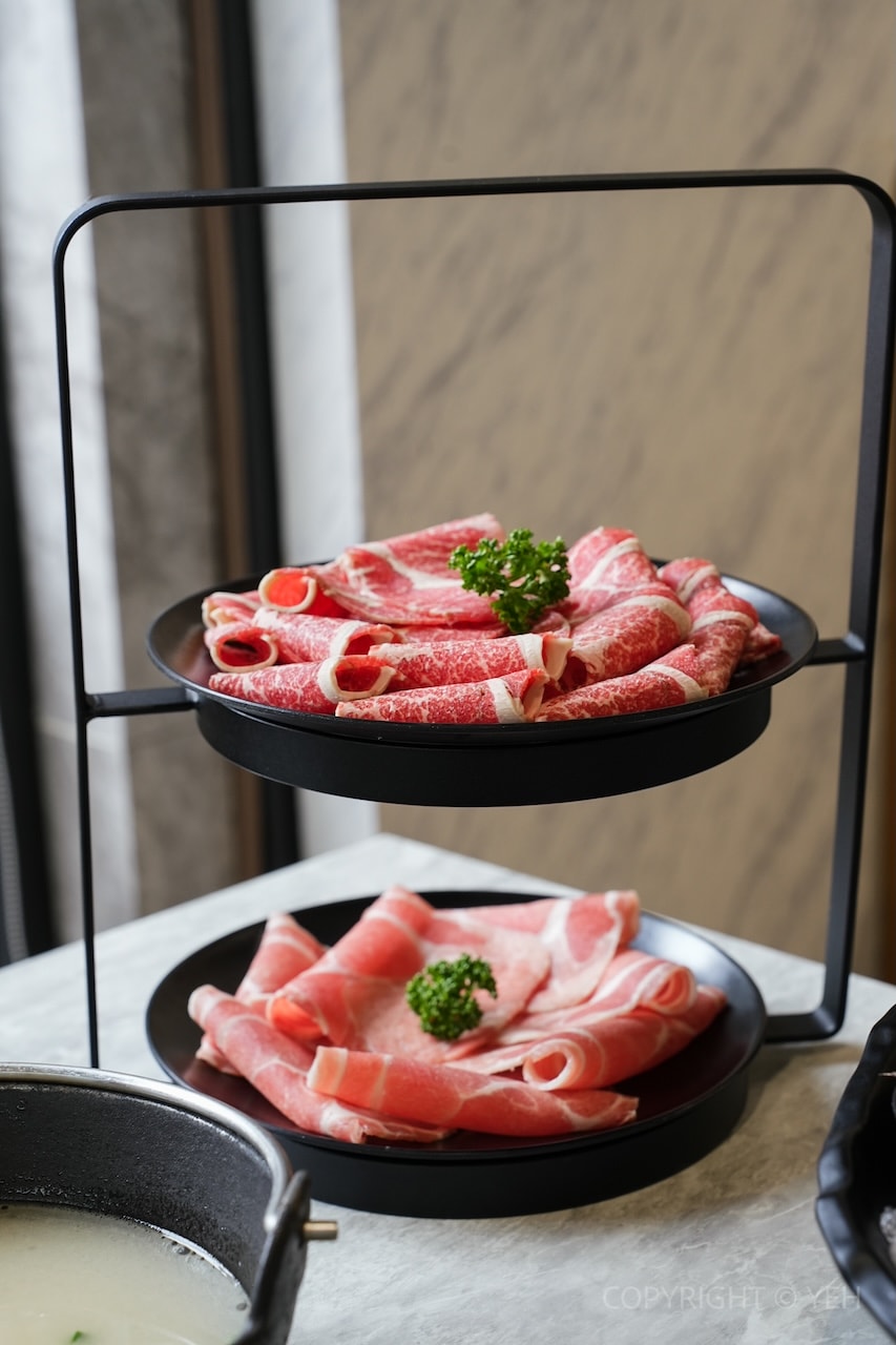 [新竹火鍋] 拼什鍋 新竹田美店｜巨城附近營業到深夜的個人火鍋店 一個人也能吃無花果鍋