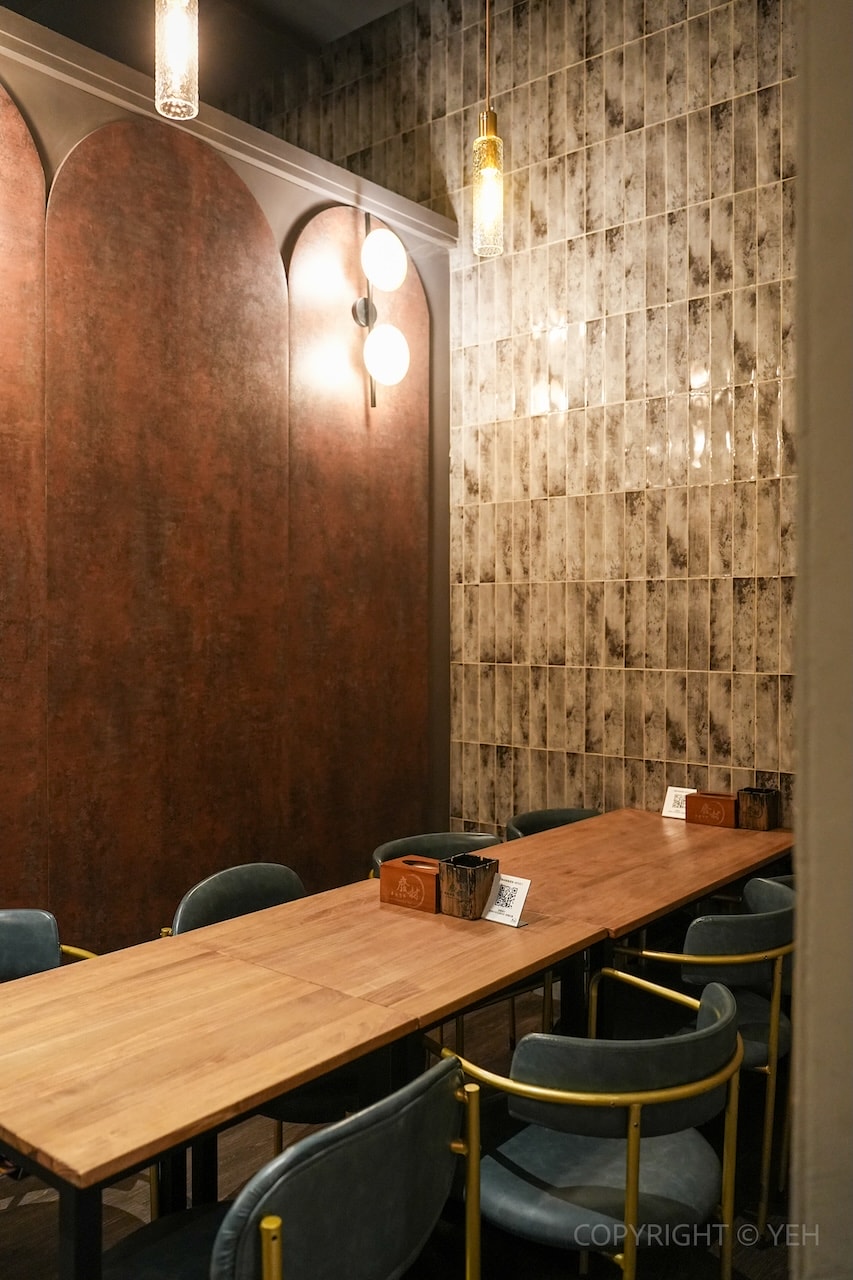 [ 新竹・竹北居酒屋] 廢材串燒酒場 竹北遠百店｜質感與風味兼具的輕奢系精緻居酒屋 嚴選少見精釀啤酒 值得慢慢品味