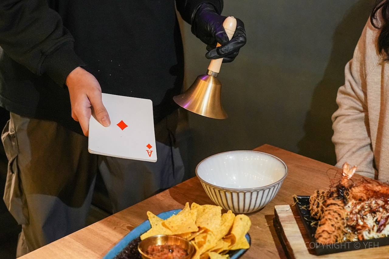 [ 新竹・竹北居酒屋] 廢材串燒酒場 竹北遠百店｜質感與風味兼具的輕奢系精緻居酒屋 嚴選少見精釀啤酒 值得慢慢品味