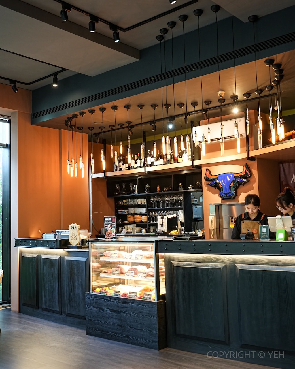 [新竹牛排餐廳] The BBQ House公園店｜創始本店搬新址 老字號美式碳烤牛排新空間亮相