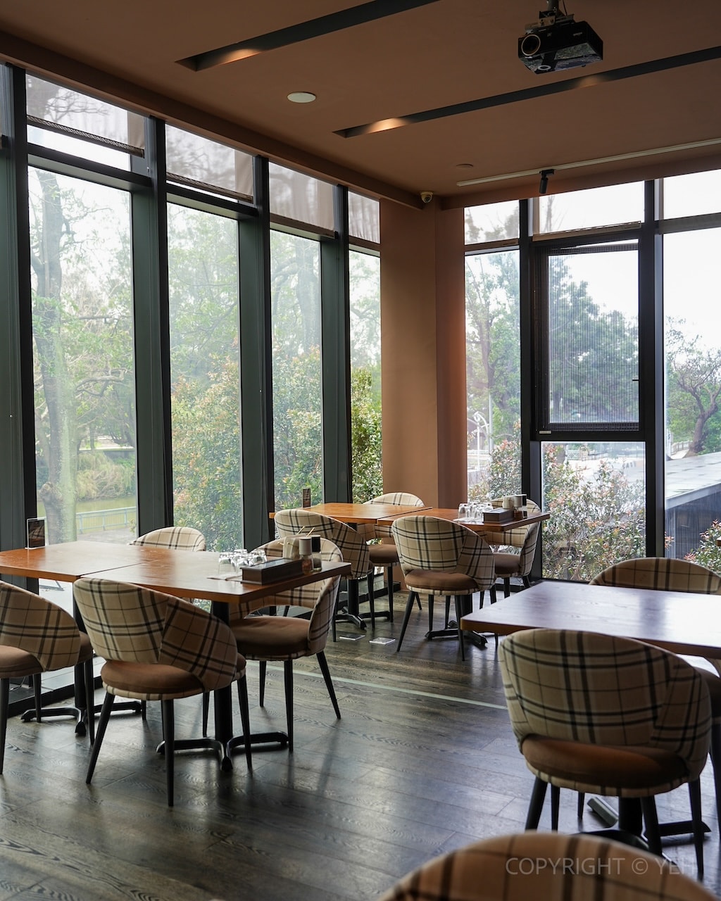 [新竹牛排餐廳] The BBQ House公園店｜創始本店搬新址 老字號美式碳烤牛排新空間亮相