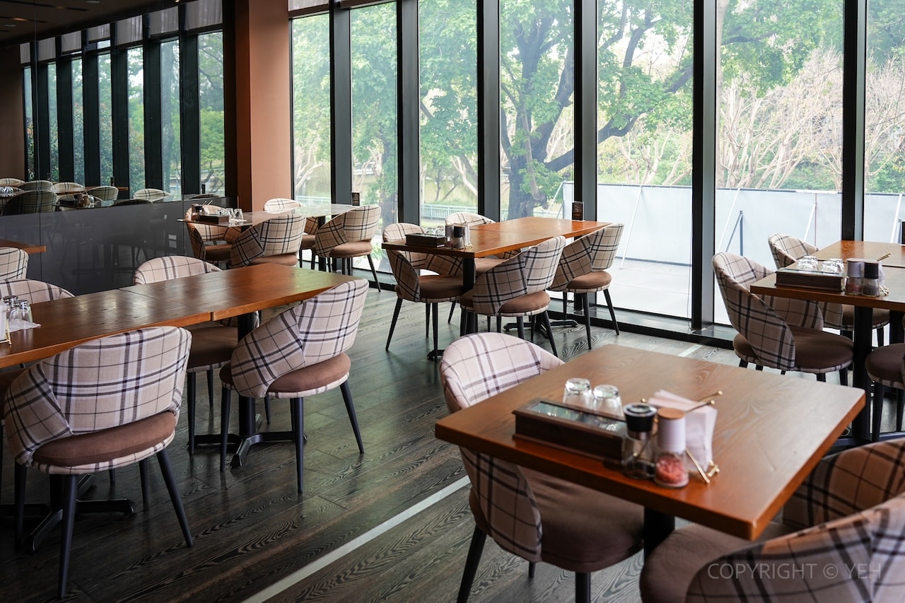 [新竹牛排餐廳] The BBQ House公園店｜創始本店搬新址 老字號美式碳烤牛排新空間亮相