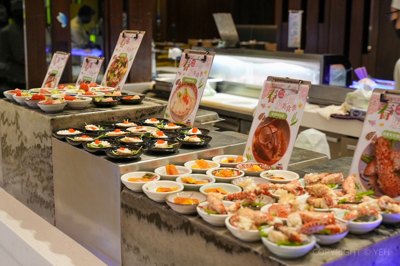 [新竹Buffet吃到飽] 食譜自助百匯｜芙洛麗大飯店 春季餐檯亮點整理・2026年最新價格資訊